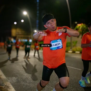 Runner Photo 7985954