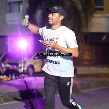 Runner Photo 7985973