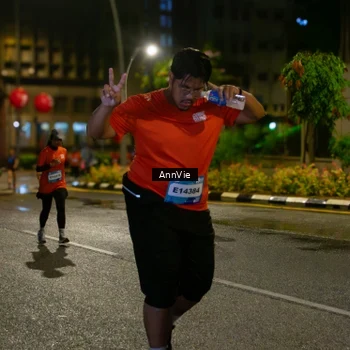 Runner Photo 7985979