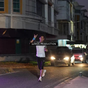 Runner Photo 7985983