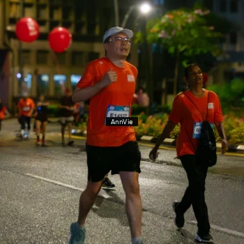Runner Photo 7985988