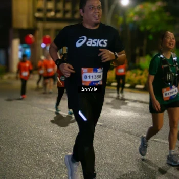 Runner Photo 7985997
