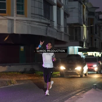 Runner Photo 7985999