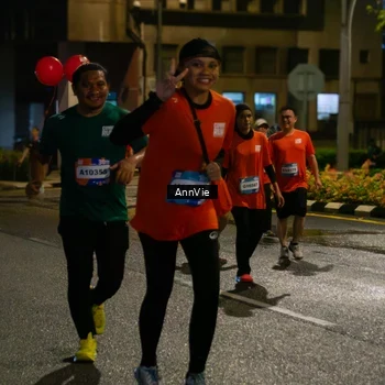 Runner Photo 7986005