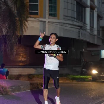 Runner Photo 7986008