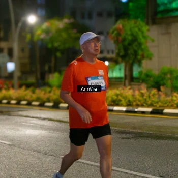 Runner Photo 7986020