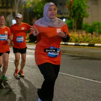 Runner Photo 7986026