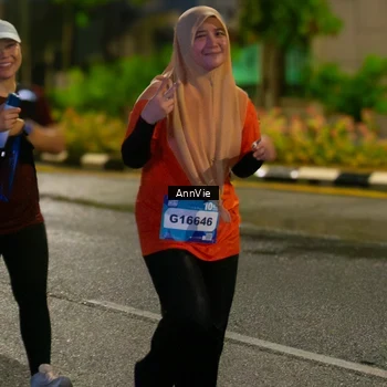 Runner Photo 7986027