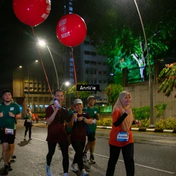 Runner Photo 7986033