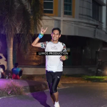 Runner Photo 7986047