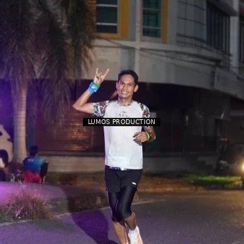 Runner Photo 7986048