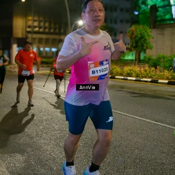 Runner Photo 7986059