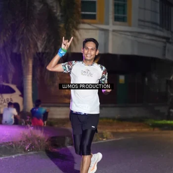 Runner Photo 7986063