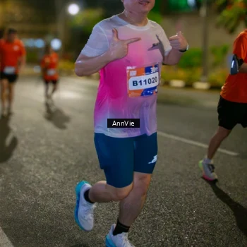 Runner Photo 7986065