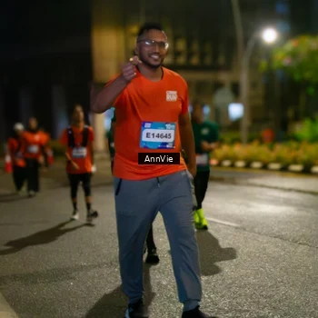 Runner Photo 7986097