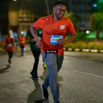 Runner Photo 7986099