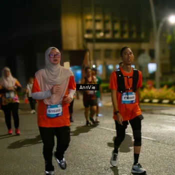 Runner Photo 7986102