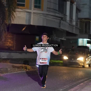 Runner Photo 7986107