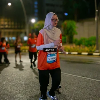 Runner Photo 7986115