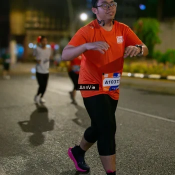 Runner Photo 7986116