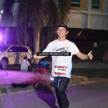 Runner Photo 7986138