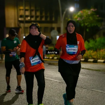 Runner Photo 7986139
