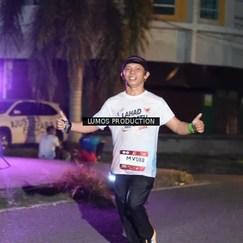 Runner Photo 7986149