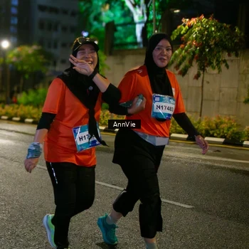 Runner Photo 7986153