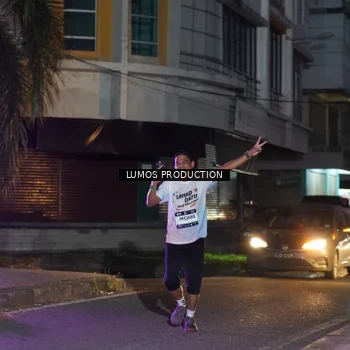 Runner Photo 7986154