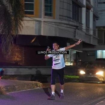 Runner Photo 7986163