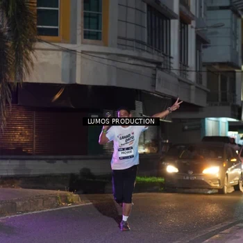 Runner Photo 7986173