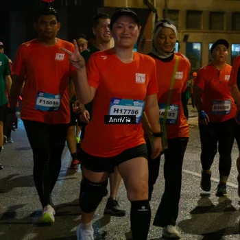 Runner Photo 7986176