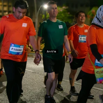 Runner Photo 7986185
