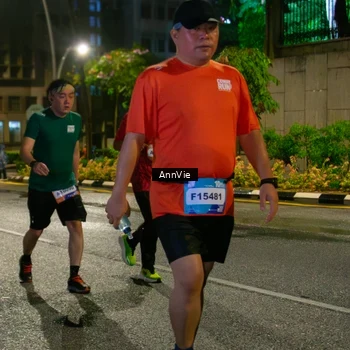Runner Photo 7986192