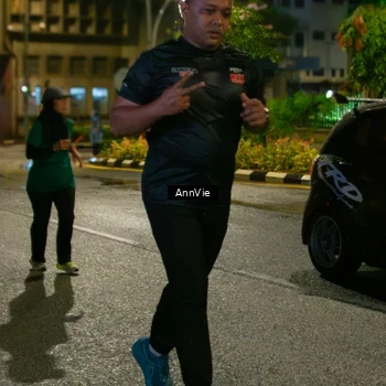 Runner Photo 7986208