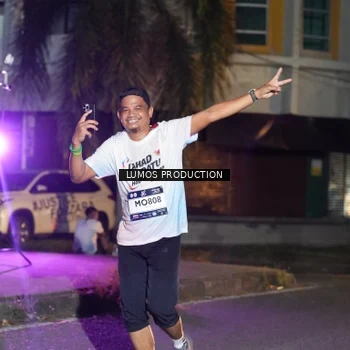 Runner Photo 7986217