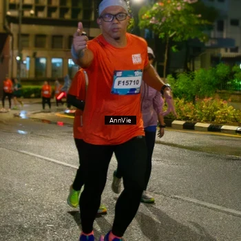 Runner Photo 7986224
