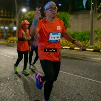 Runner Photo 7986233