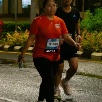 Runner Photo 7986242