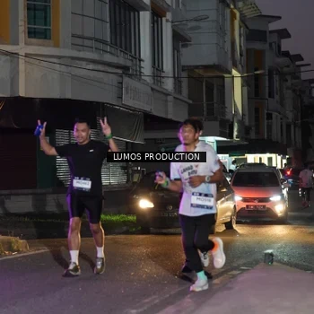 Runner Photo 7986246