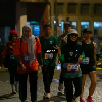 Runner Photo 7986248