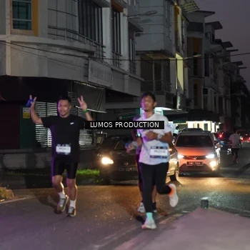 Runner Photo 7986251