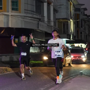Runner Photo 7986256