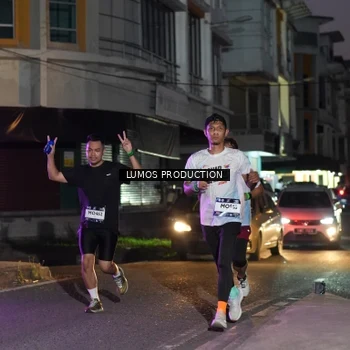 Runner Photo 7986267