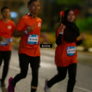 Runner Photo 7986280