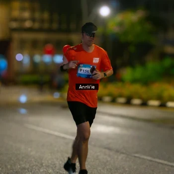 Runner Photo 7986288