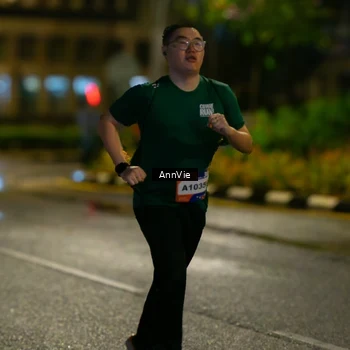 Runner Photo 7986309