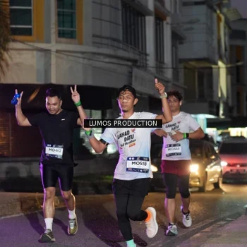 Runner Photo 7986312