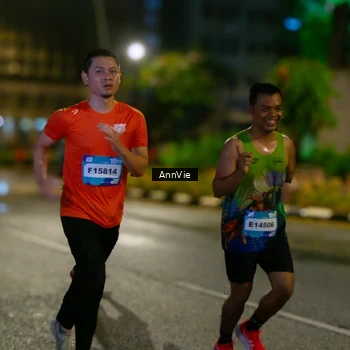 Runner Photo 7986316