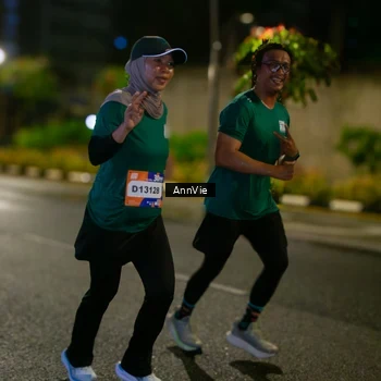 Runner Photo 7986321